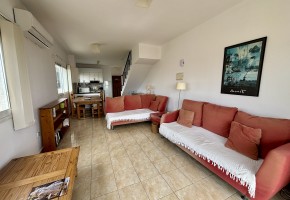 Town House For Sale  in  Peyia