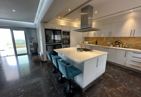 Penthouse For Rent in Yeroskipou