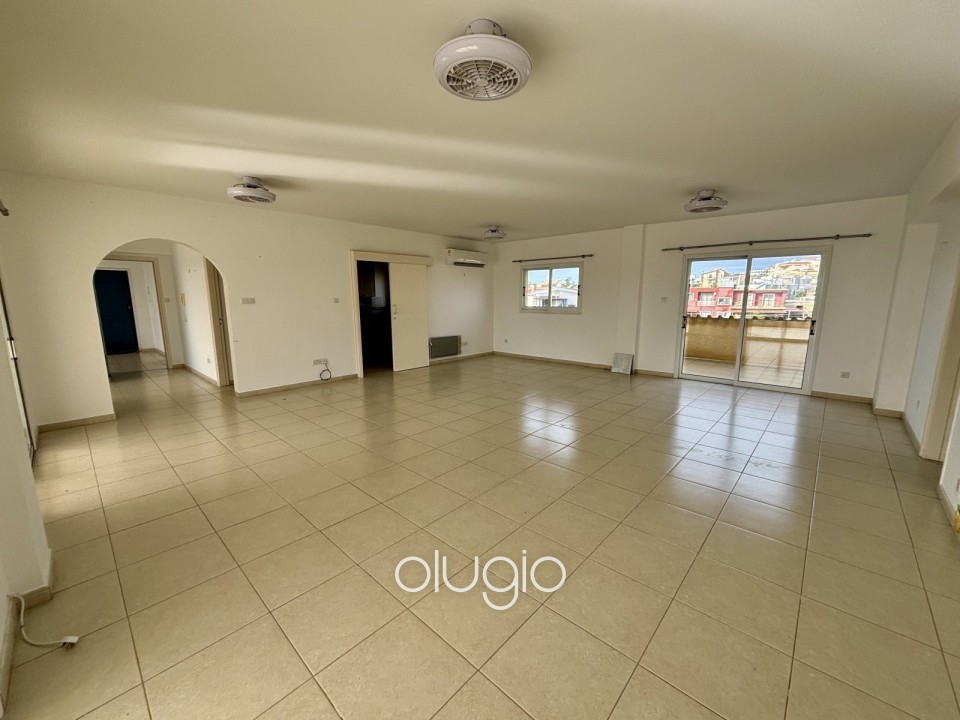Apartment For Rent in Yeroskipou