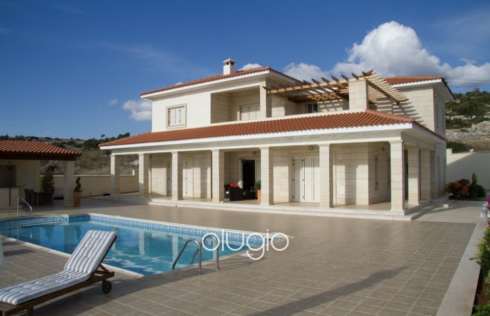 Detached Villa For Rent in Sea Caves - St.George