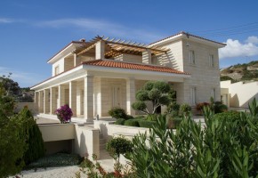 Detached Villa For Rent in Sea Caves - St.George