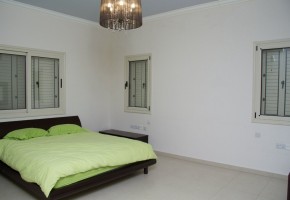 Detached Villa For Rent in Sea Caves - St.George