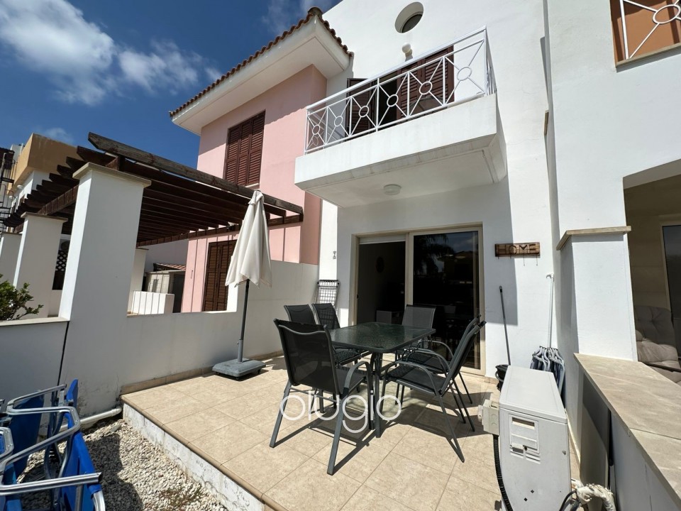 Town House For Rent in Tombs of the Kings