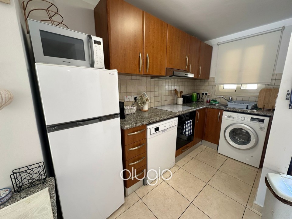 Town House For Rent in Tombs of the Kings