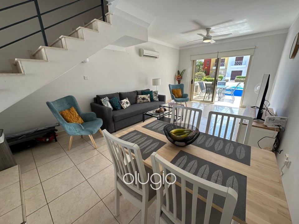 Town House For Rent in Tombs of the Kings