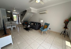 Town House For Rent in Tombs of the Kings