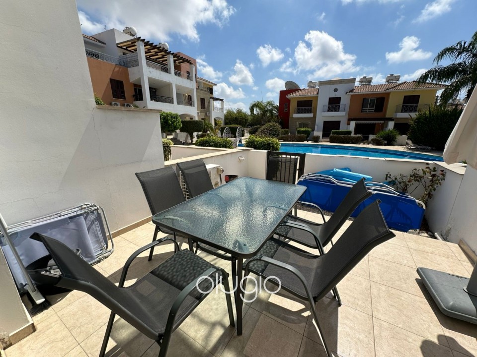 Town House For Rent in Tombs of the Kings