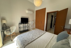 Town House For Rent in Tombs of the Kings