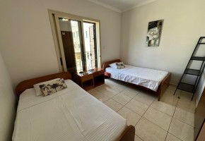 Town House For Rent in Tombs of the Kings