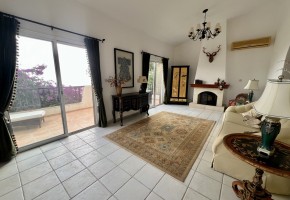 Detached Villa For Rent in Kamares - Tala