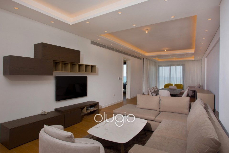 Apartment For Rent in Molos