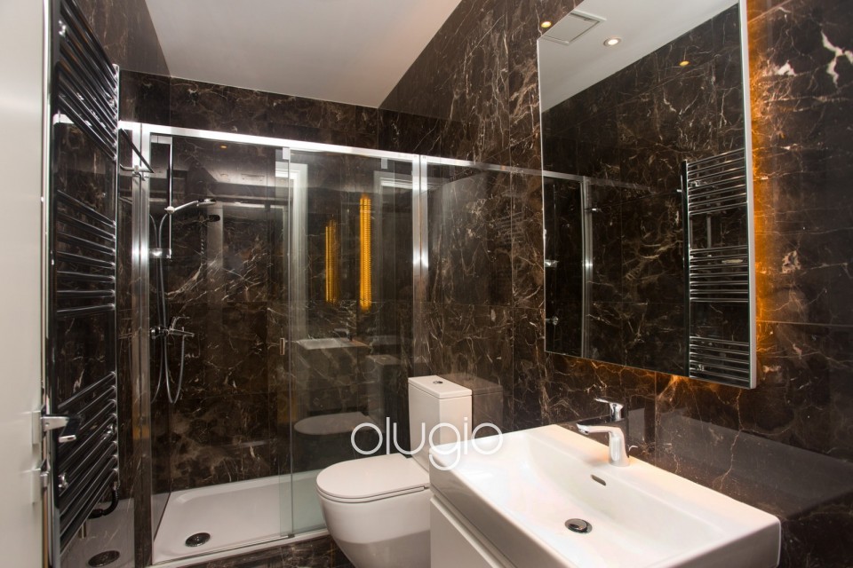 Apartment For Rent in Molos
