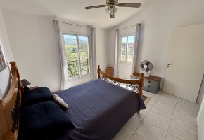 Apartment For Sale in Peyia