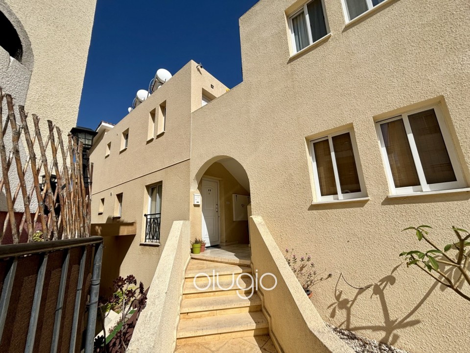 Apartment For Sale in Peyia