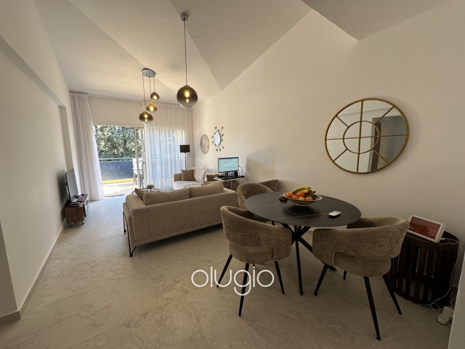 Apartment For Rent in Universal