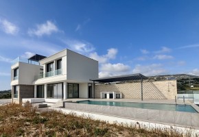 Detached Villa For Sale in Peyia, Paphos - SL24268