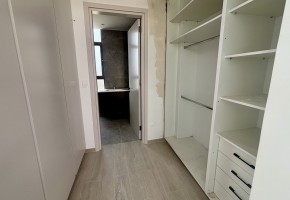 Detached Villa For Sale in Peyia