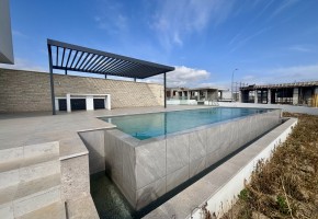 Detached Villa For Sale in Peyia