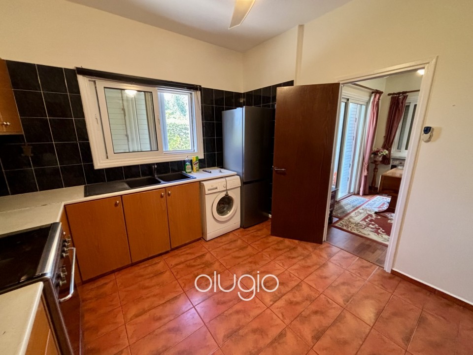 Detached Villa For Sale in Peyia