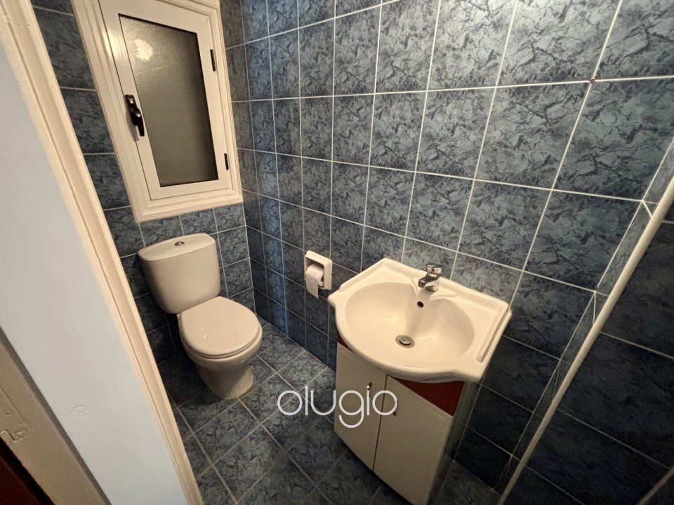 Detached Villa For Sale in Peyia