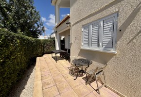 Detached Villa For Sale in Peyia