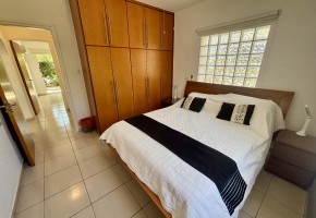 Apartment For Sale in Peyia