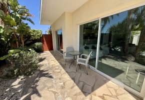Apartment For Sale in Peyia