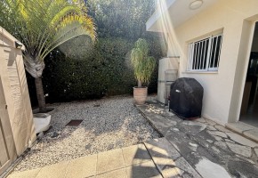 Apartment For Sale in Peyia