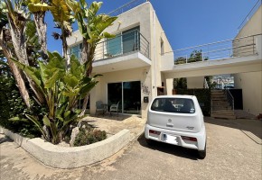 Apartment For Sale in Peyia