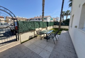 Apartment For Sale in Tombs of the Kings