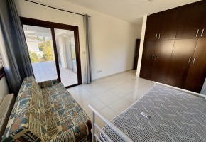 Detached Villa For Sale in Konia