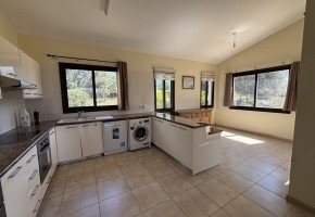 Bungalow For Sale in Secret Valley