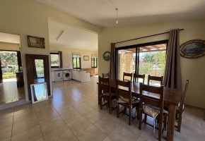 Bungalow For Sale in Secret Valley