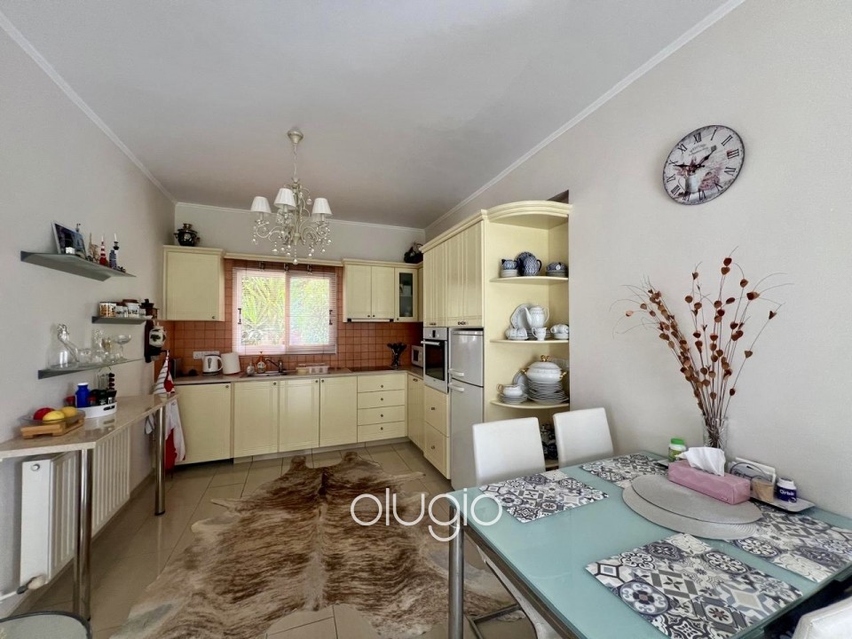 Detached Villa For Sale in Peyia