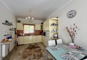 Detached Villa For Sale in Peyia