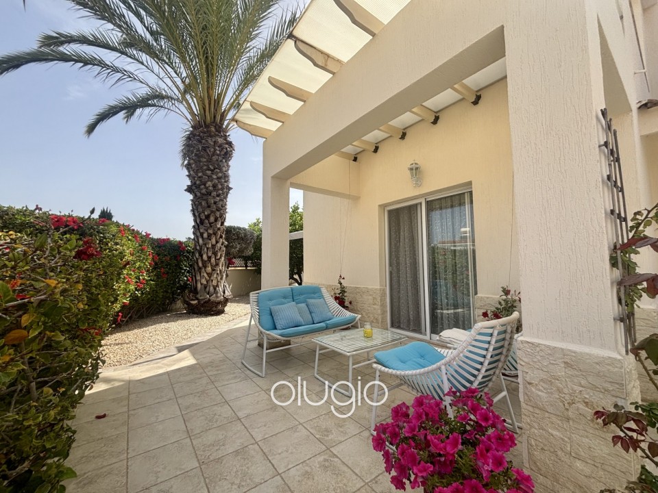 Detached Villa For Sale in Peyia
