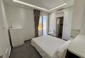 Detached Villa For Sale in Sea Caves - St.George