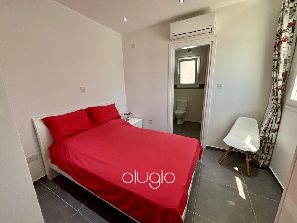 Detached Villa For Sale in Sea Caves - St.George