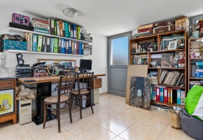 Detached Villa For Sale in Konia