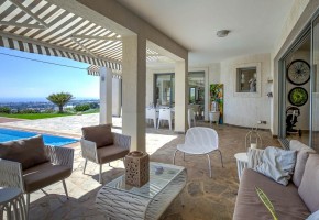Detached Villa For Sale in Konia
