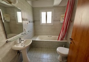 Apartment For Sale in Universal