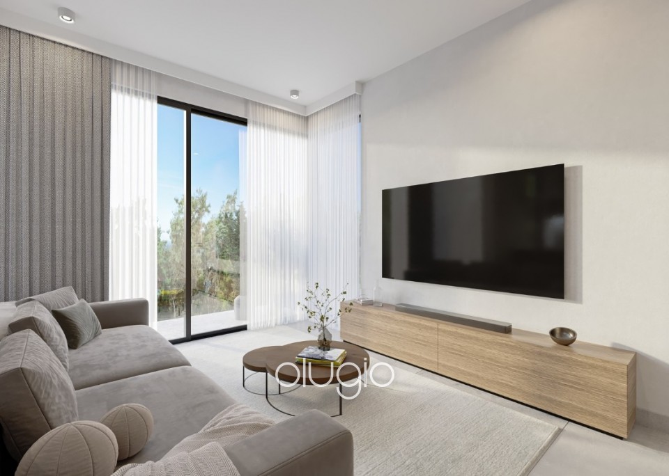 Semi Detached Villa For Sale in Chloraka