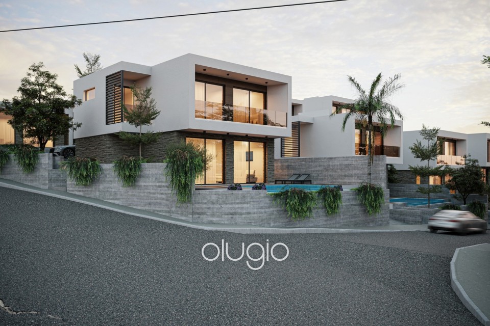 Detached Villa For Sale in Peyia