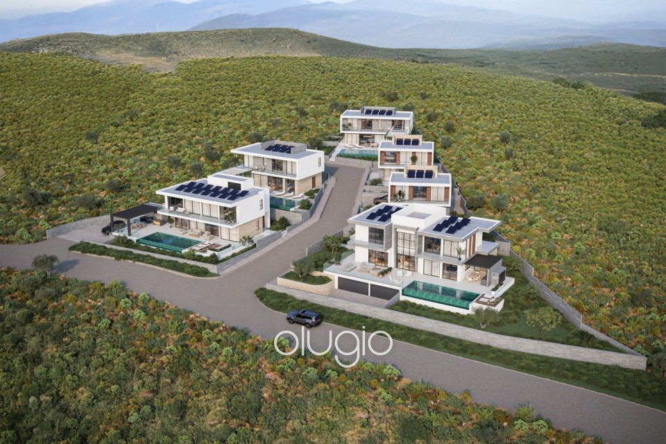 Detached Villa For Sale in Tala