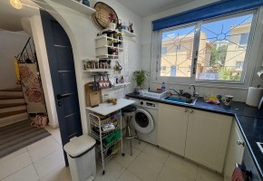 Semi Detached Villa For Sale in Universal