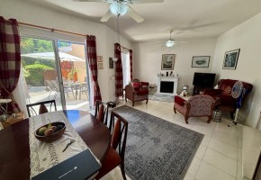 Semi Detached Villa For Sale in Universal