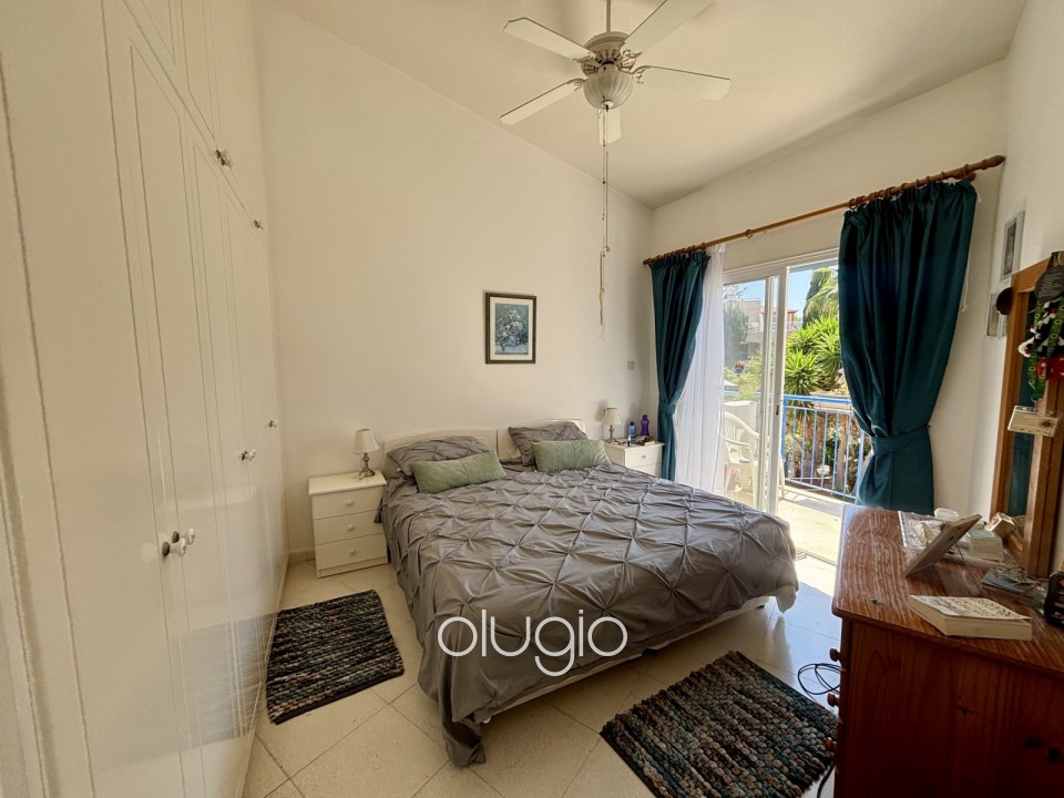 Semi Detached Villa For Sale in Universal