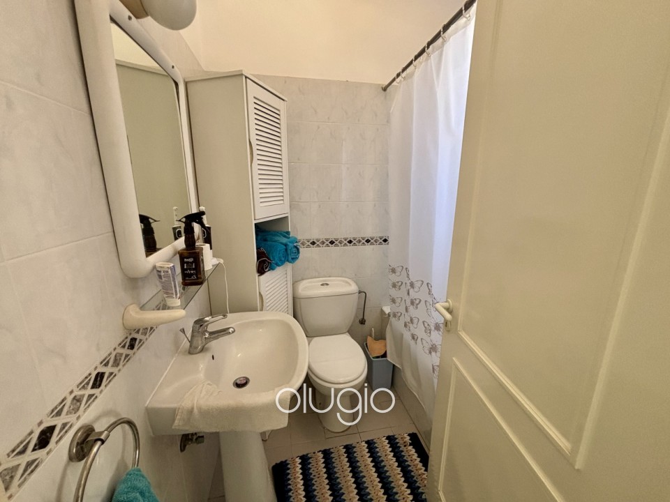 Semi Detached Villa For Sale in Universal