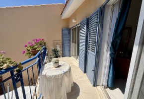 Semi Detached Villa For Sale in Universal