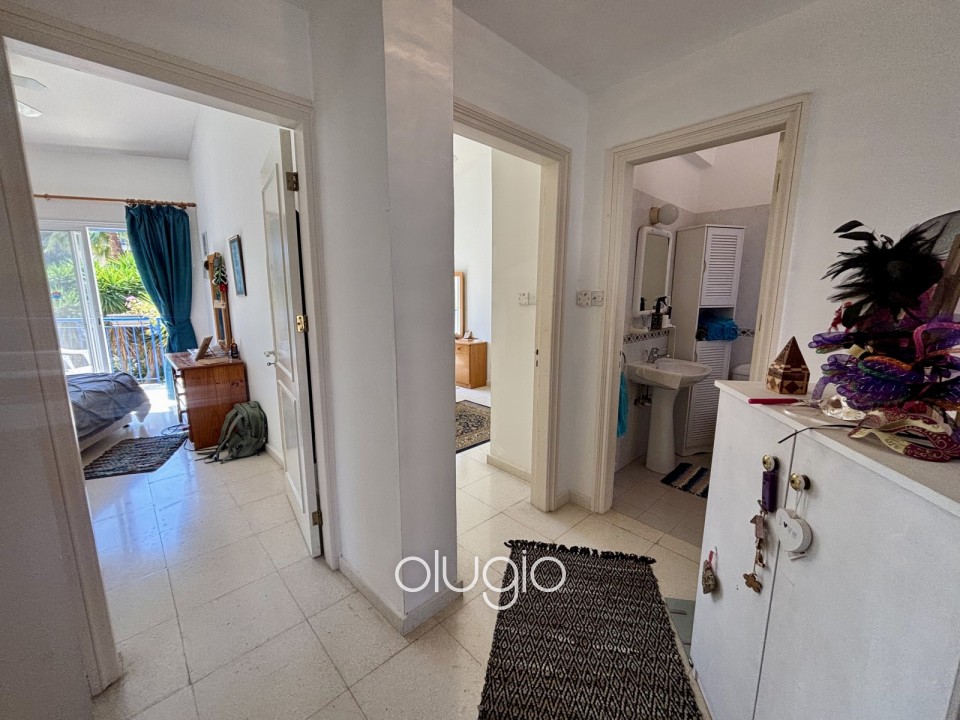 Semi Detached Villa For Sale in Universal